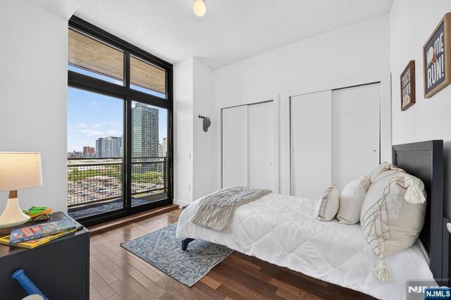 159 2nd Street 1104, Jersey City, NJ 07302