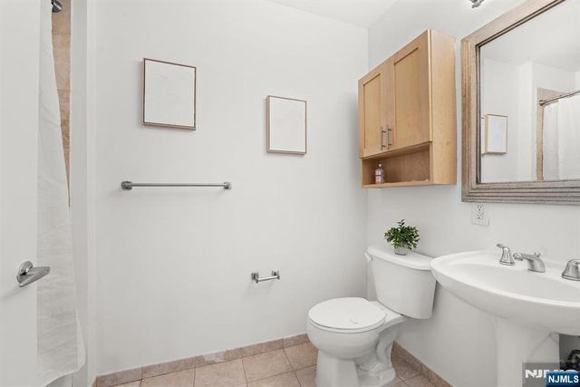 159 2nd Street 1104, Jersey City, NJ 07302