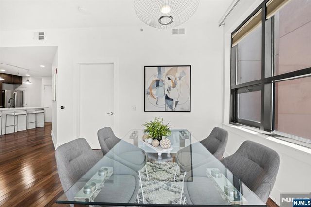 159 2nd Street 1104, Jersey City, NJ 07302