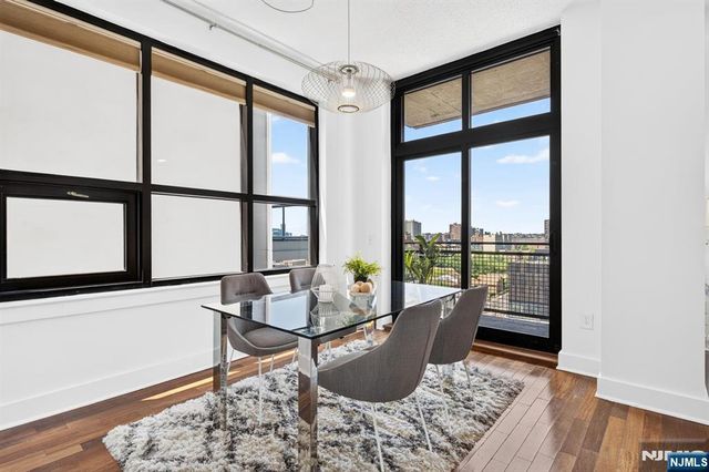 159 2nd Street 1104, Jersey City, NJ 07302