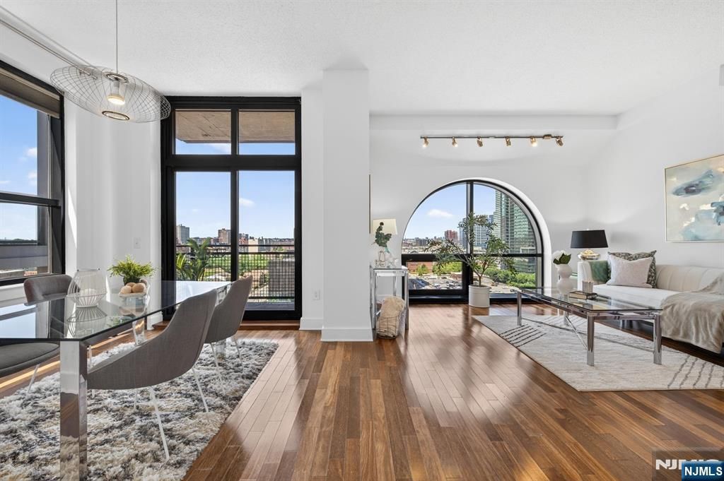 159 2nd Street 1104, Jersey City, NJ 07302
