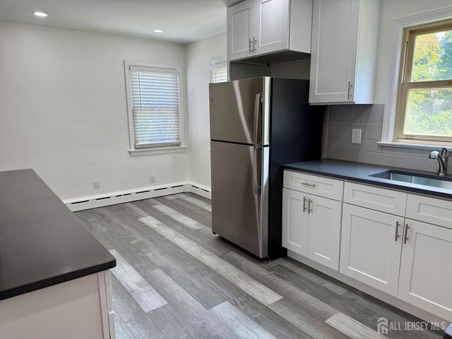 19 South Drive, East Brunswick, NJ 08816