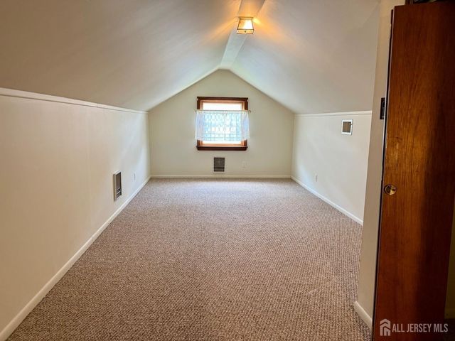 19 South Drive, East Brunswick, NJ 08816