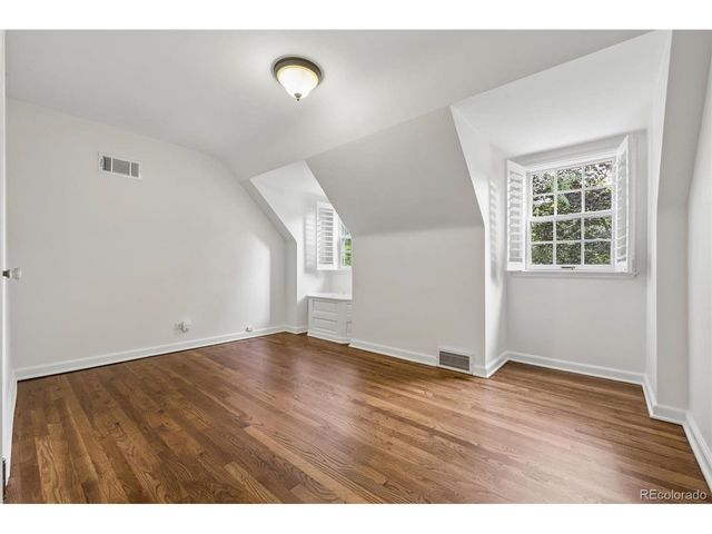 640 N Krameria St, Denver, CO 80220