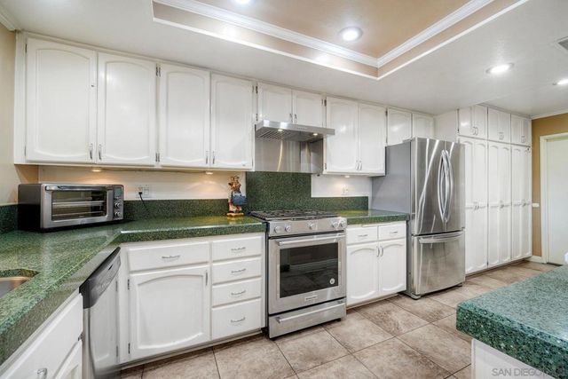 629 Concerto Gln, Escondido, CA 92025