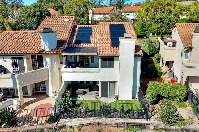 629 Concerto Gln, Escondido, CA 92025