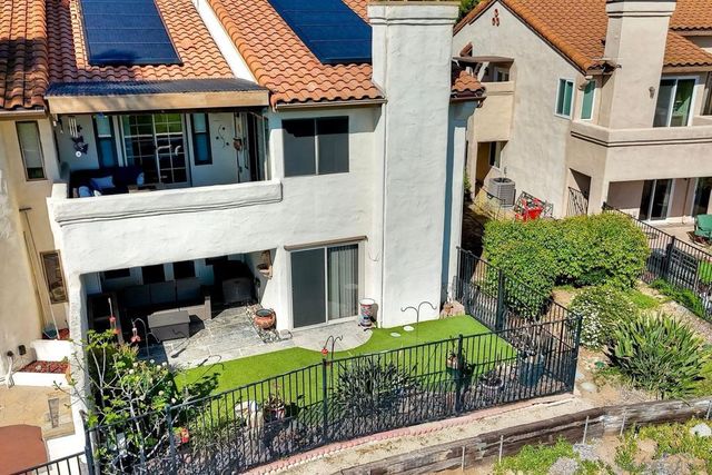 629 Concerto Gln, Escondido, CA 92025