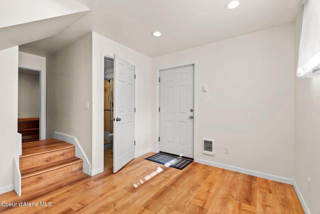 606 S Ella AVE, Sandpoint, ID 83864