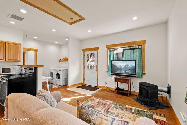 606 S Ella AVE, Sandpoint, ID 83864