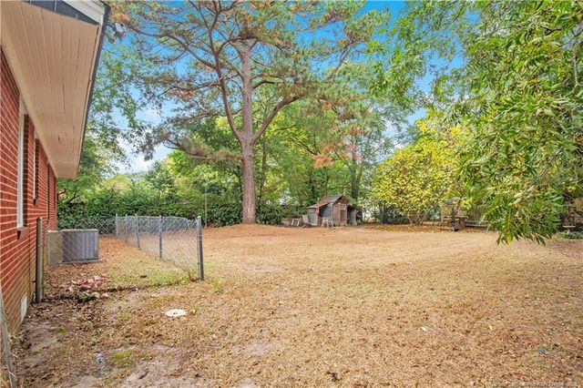 4914 Walnut Drive, Fayetteville, NC 28304