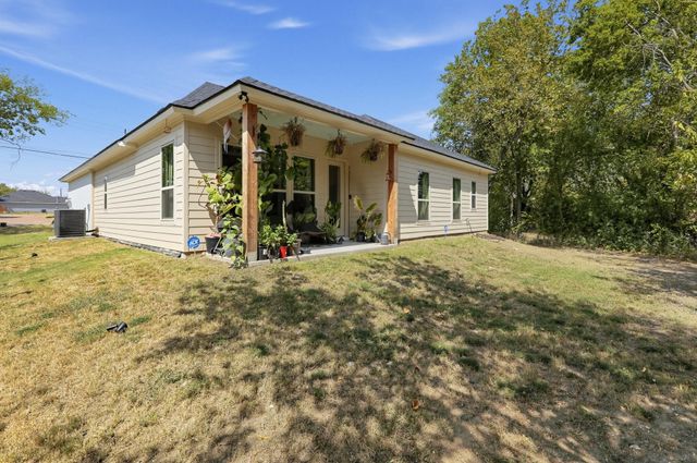821 S Park Street, Terrell, TX 75160