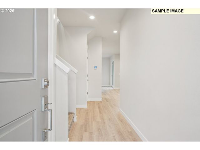 1222 W SPARROW Ave, La Center, WA 98629