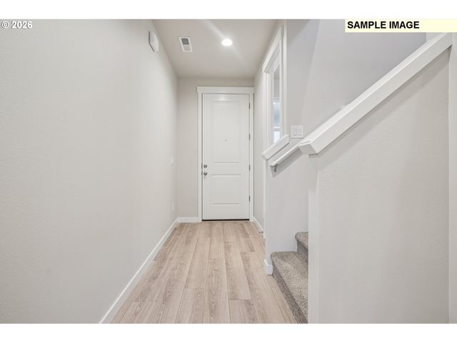 1222 W SPARROW Ave, La Center, WA 98629
