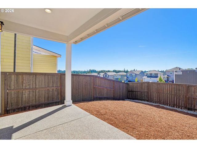 1222 W SPARROW Ave, La Center, WA 98629