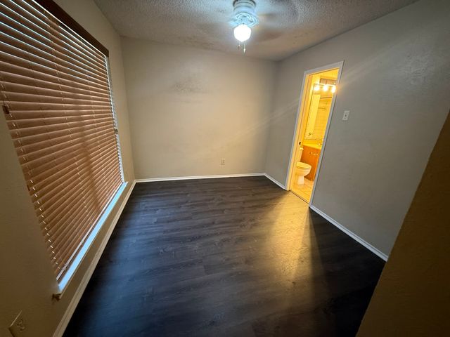 4922 Rolling Vista, Mesquite, TX 75150