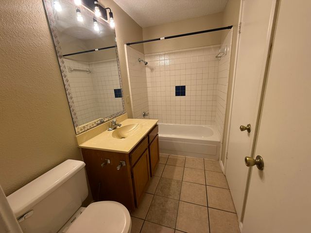 4922 Rolling Vista, Mesquite, TX 75150