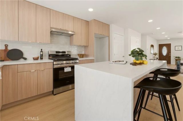3186 E Radcliffe, Anaheim, CA 92806