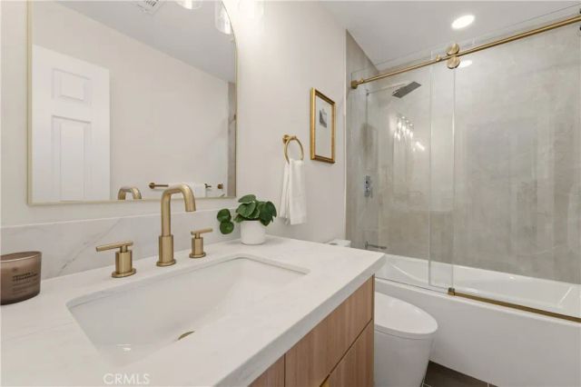 3186 E Radcliffe, Anaheim, CA 92806