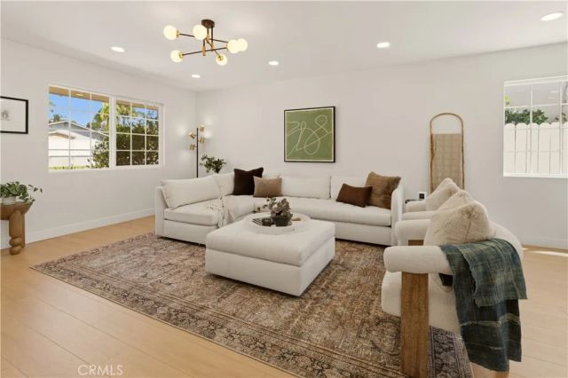 3186 E Radcliffe, Anaheim, CA 92806