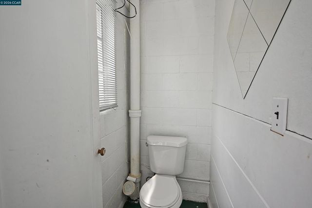2221 2223 San Pablo Ave, Berkeley, CA 94702
