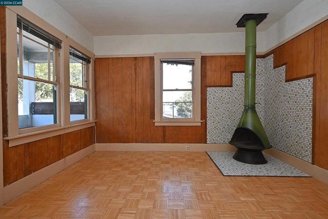 2221 2223 San Pablo Ave, Berkeley, CA 94702