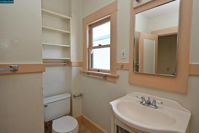 2221 2223 San Pablo Ave, Berkeley, CA 94702