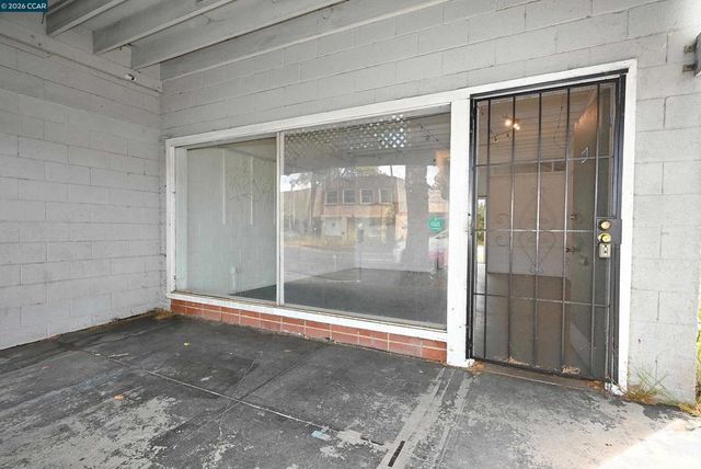 2221 2223 San Pablo Ave, Berkeley, CA 94702