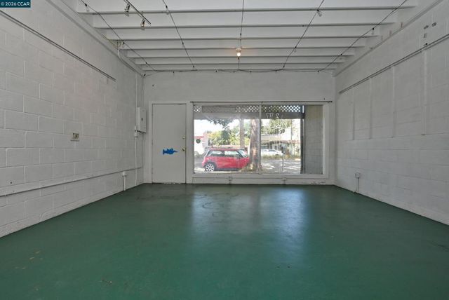 2221 2223 San Pablo Ave, Berkeley, CA 94702