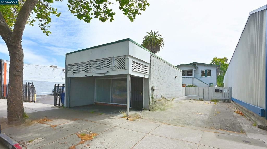 2221 2223 San Pablo Ave, Berkeley, CA 94702