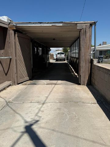 109 La Plata Road NW, Albuquerque, NM 87107