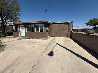 109 La Plata Road NW, Albuquerque, NM 87107