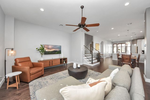 5605 Darling Street, Houston, TX 77007