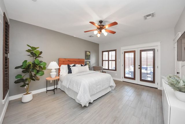 5605 Darling Street, Houston, TX 77007