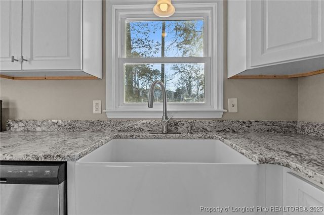 521 Fawn Court, Fayetteville, NC 28303