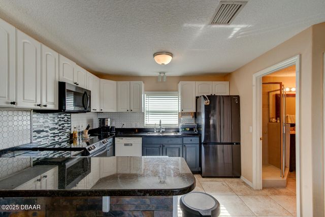 3733 Cardinal Blvd Unit 5, Daytona Beach Shores, FL 32118