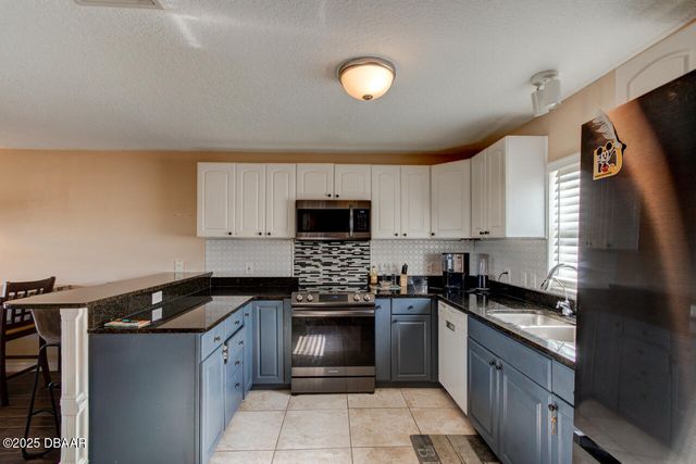 3733 Cardinal Blvd Unit 5, Daytona Beach Shores, FL 32118