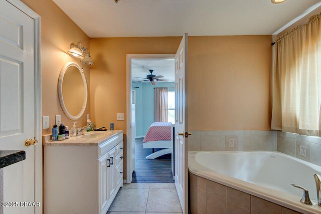 3733 Cardinal Blvd Unit 5, Daytona Beach Shores, FL 32118