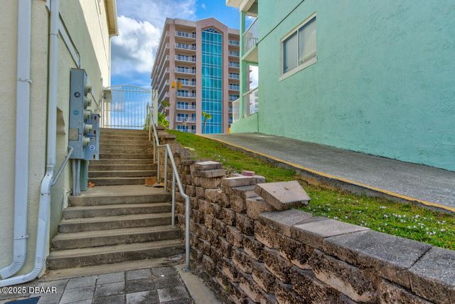 3733 Cardinal Blvd Unit 5, Daytona Beach Shores, FL 32118