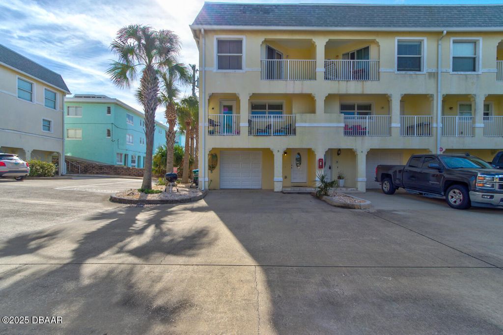 3733 Cardinal Blvd Unit 5, Daytona Beach Shores, FL 32118