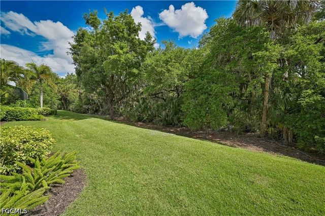 21305 Estero Preserve RUN, Estero, FL 33928