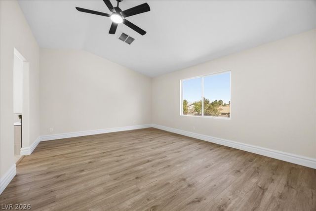 1538 Lamplight Village Lane, Las Vegas, NV 89183