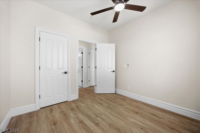 1538 Lamplight Village Lane, Las Vegas, NV 89183