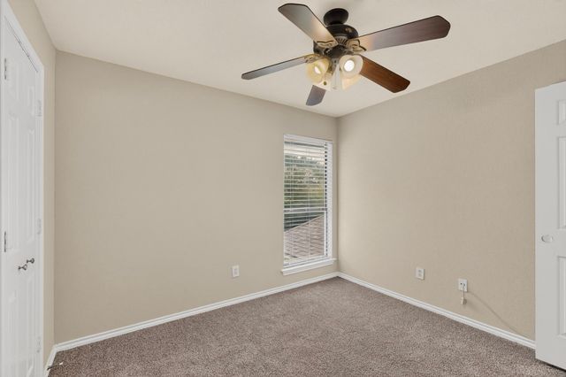 1900 Thames Drive, Arlington, TX 76017
