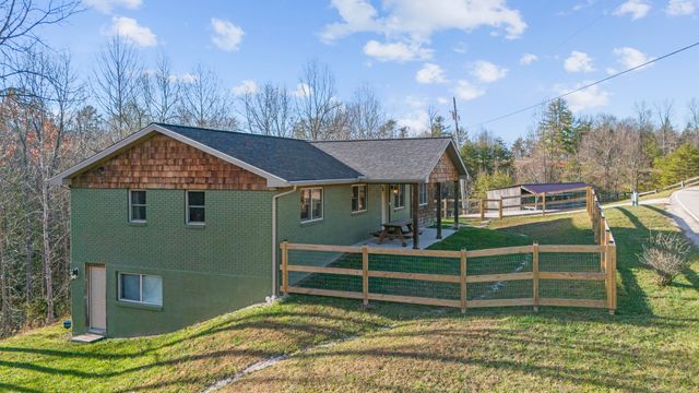3444 Big Andy Ridge Road, Rogers, KY 41365