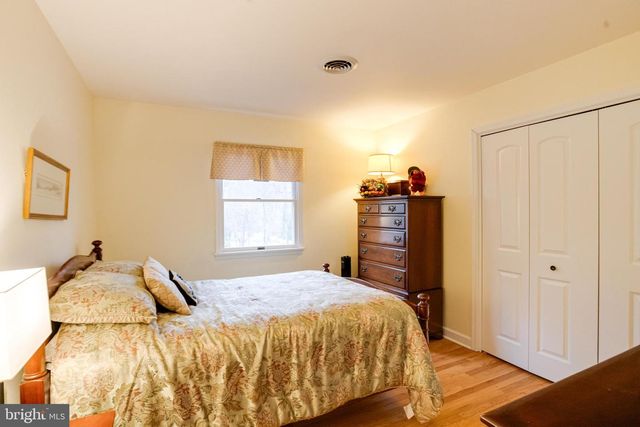 3633 SOUTHSIDE AVE, Phoenix, MD 21131