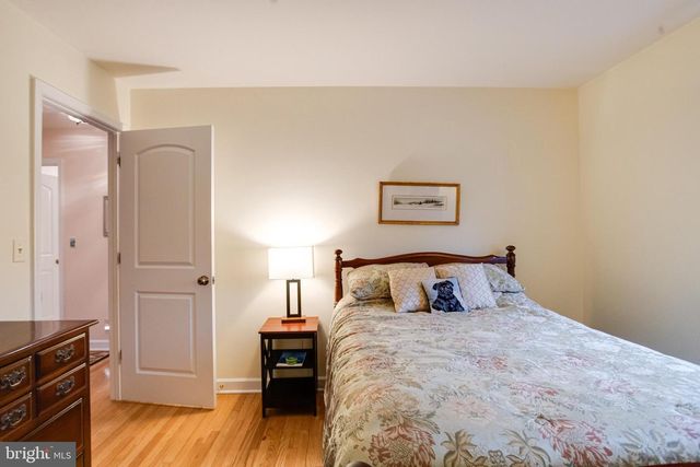 3633 SOUTHSIDE AVE, Phoenix, MD 21131