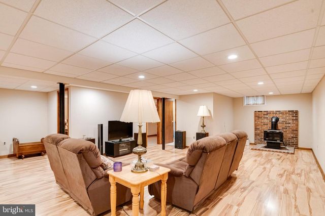 3633 SOUTHSIDE AVE, Phoenix, MD 21131