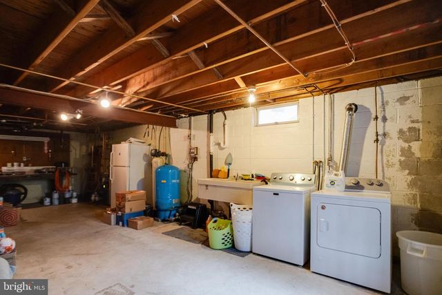 3633 SOUTHSIDE AVE, Phoenix, MD 21131