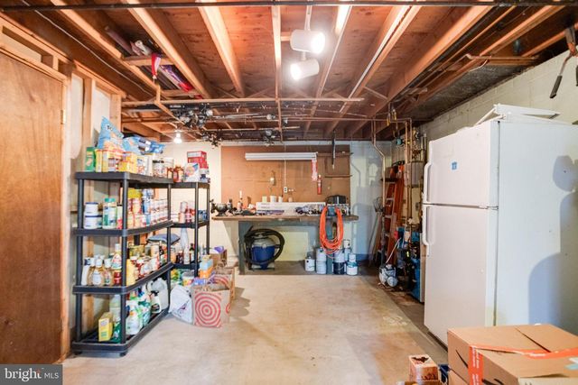 3633 SOUTHSIDE AVE, Phoenix, MD 21131