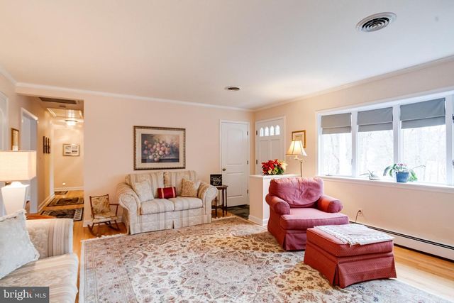 3633 SOUTHSIDE AVE, Phoenix, MD 21131